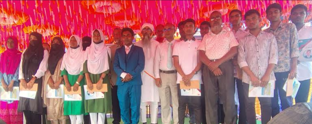 মেধাবীদের সম্মাননা ও শিক্ষার উন্নয়ন নিয়ে মনোহরদীতে ব্যতিক্রমী আয়োজন