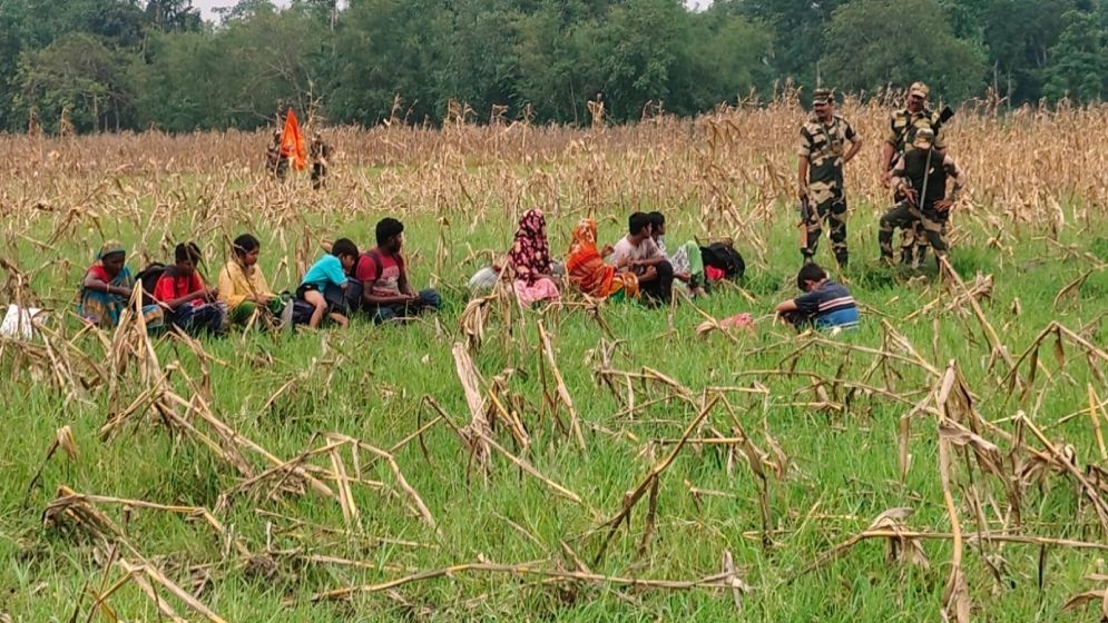 ভারত আন্তর্জাতিক আইন ও মানবাধিকার লঙ্ঘন করে পুশইন করছে