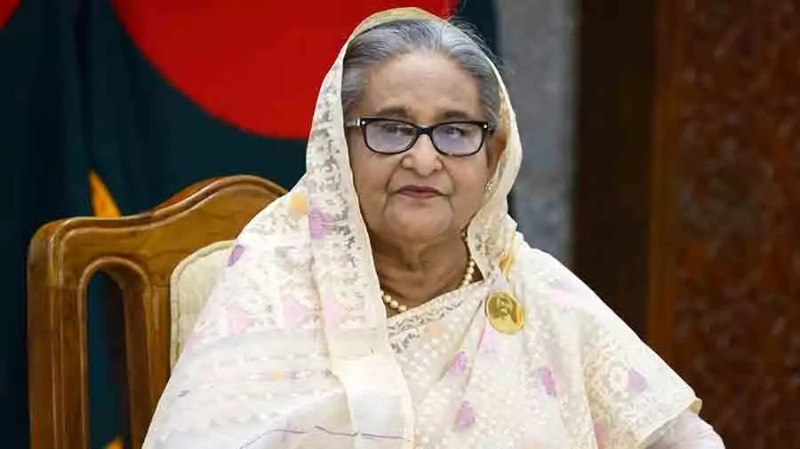 “অনুপস্থিত আছি, কিন্তু নীরব নই”, দেশের মানুষের পক্ষে এখনও অটল-অবিচল শেখ হাসিনা