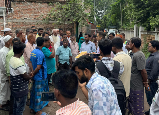 ৭ বছর আগে কেনা জমিতে বাড়ি নির্মাণে বাধা, তদন্তে সরকারি জমি দখলের প্রমাণ মেলেনি