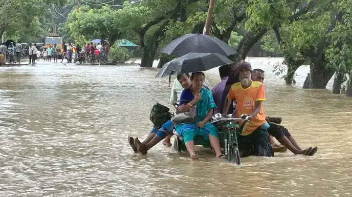 ৫ জেলায় নতুন করে বন্যা পরিস্থিতির শঙ্কা