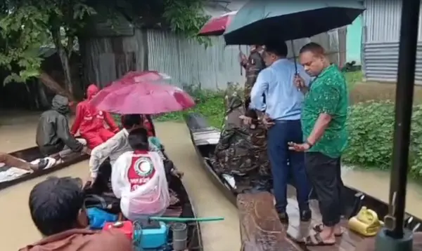 সেনাবাহিনী ও পুলিশের স্কটে ফিরছেন সাজেকে আটকে পড়া ৪২১ পর্যটক