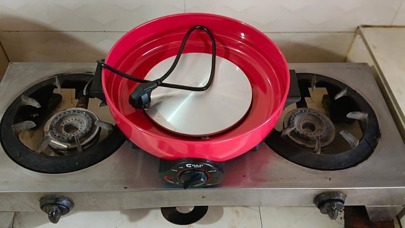মোহাম্মদপুরে টানা তিন সপ্তাহ ধরে তীব্র গ্যাস সংকট: জাপান গার্ডেন সিটিসহ আশপাশের এলাকায় জীবন নির্বাহে চরম ভোগান্তি