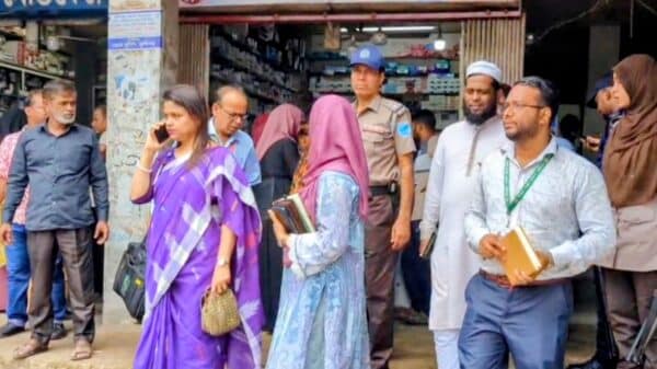 মুন্সীগঞ্জে তিন স্বাস্থ্যসেবা প্রতিষ্ঠানকে ৭৫ হাজার টাকা জরিমানা।