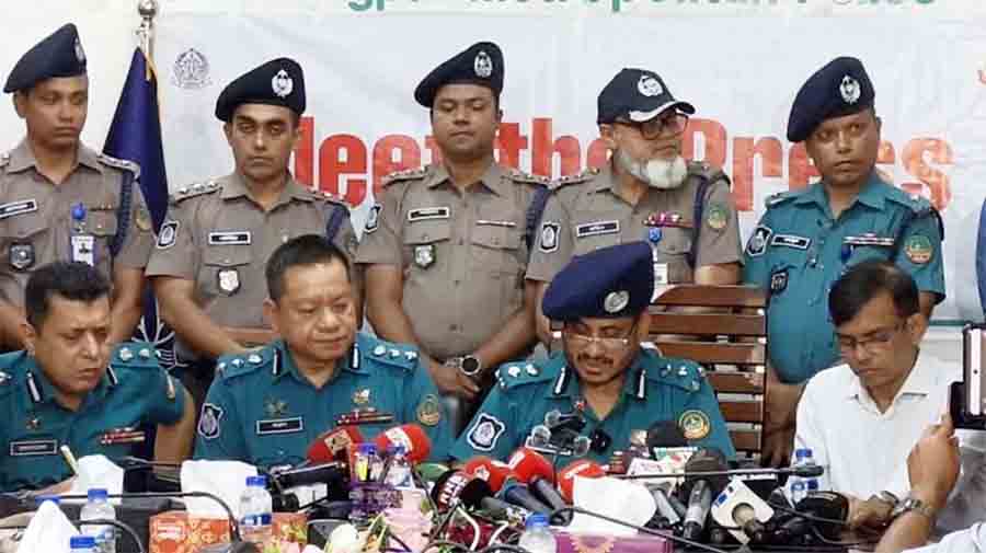রংপুরে ৪ খুন: কারণ হিসেবে হিন্দু সমাজের জাতপ্রথার দ্বন্দ্বের নয়া দাবি পুলিশের