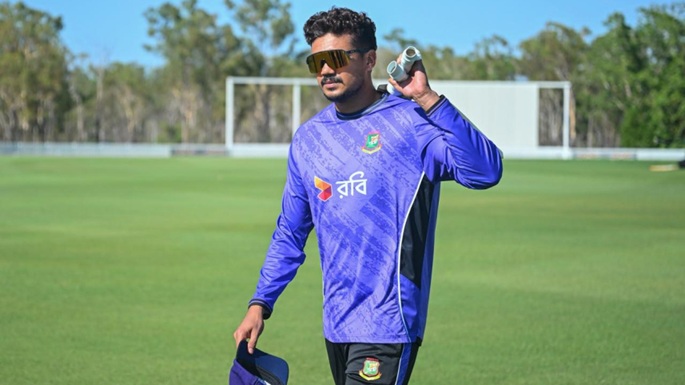 ‘প্রতিটি ব্যাটারের জন্য আলাদা পরিকল্পনা’: অস্ট্রেলিয়ার বিপক্ষে নিজের প্রক্রিয়ায় আস্থা তাসকিনের