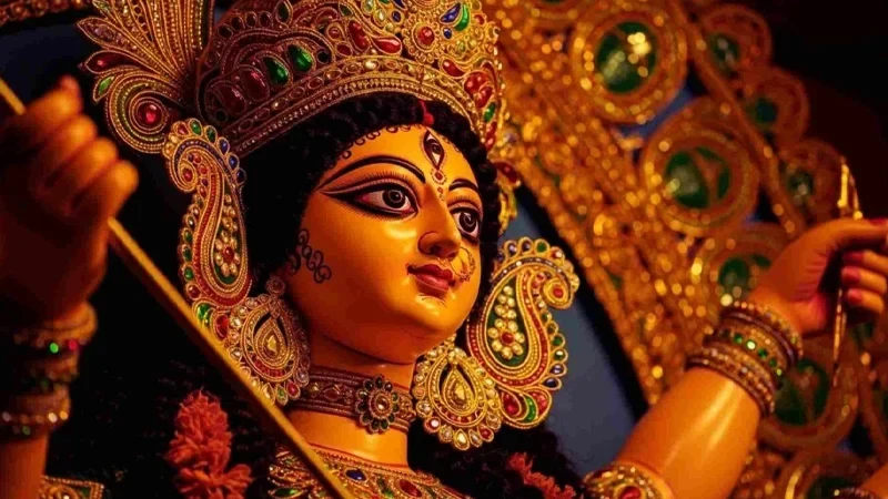 ষষ্ঠীপূজার মধ্য দিয়ে শুরু দুর্গোৎসব