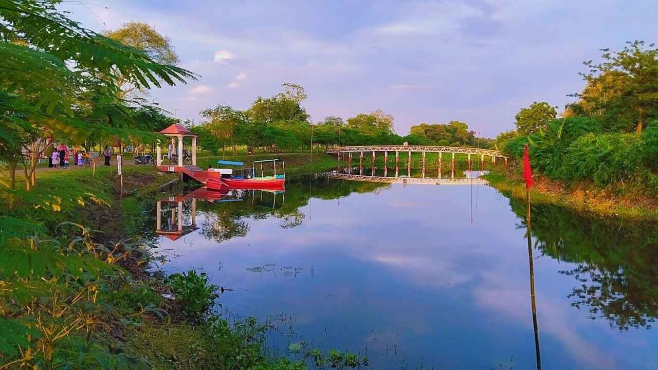বিস্তারের জেরে ছাত্রদলকর্মীর