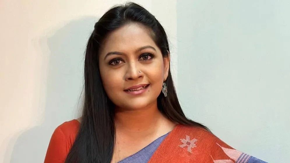 ‘সংকট নেই বলার ৫ দিন পরই এলপিজির দাম বাড়ল কেন’— প্রশ্ন তাজনূভা জাবীনের